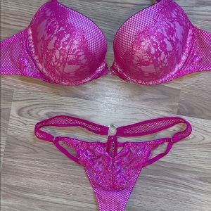 VS Sexy Push Up Set